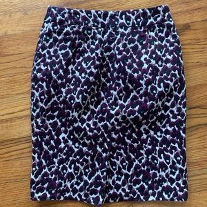 Ann Taylor 00P leopard purple pencil skirt